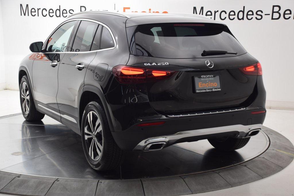 used 2025 Mercedes-Benz GLA 250 car, priced at $35,997