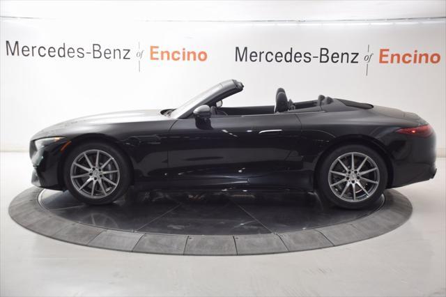 new 2025 Mercedes-Benz AMG SL 43 car, priced at $117,830