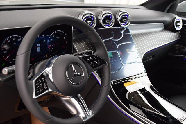 new 2025 Mercedes-Benz GLC 300 car, priced at $60,725