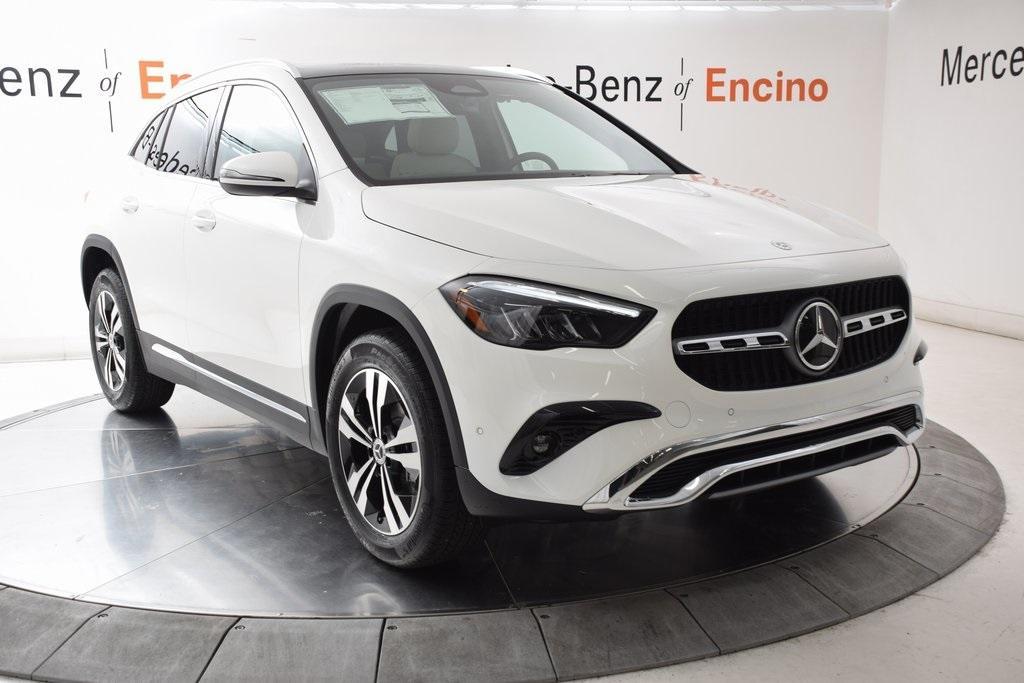 new 2024 Mercedes-Benz GLA 250 car, priced at $45,035