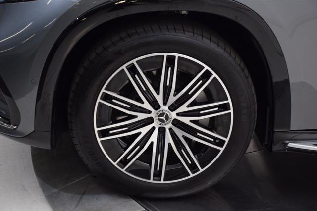 used 2025 Mercedes-Benz EQS 580 car, priced at $119,998