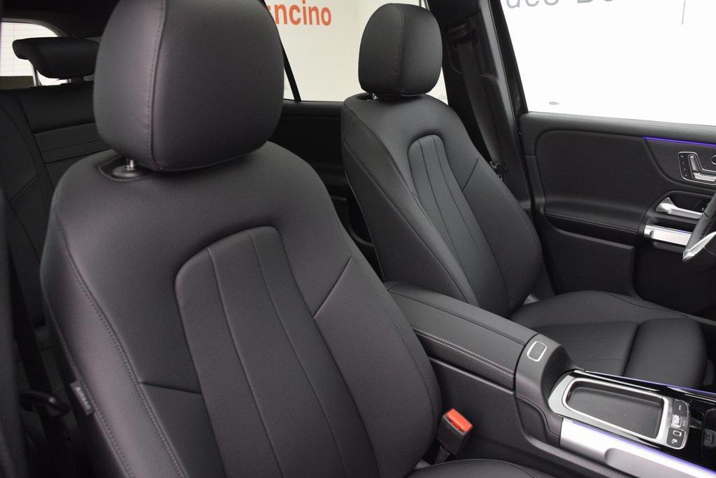 new 2026 Mercedes-Benz GLB 250 car, priced at $49,990