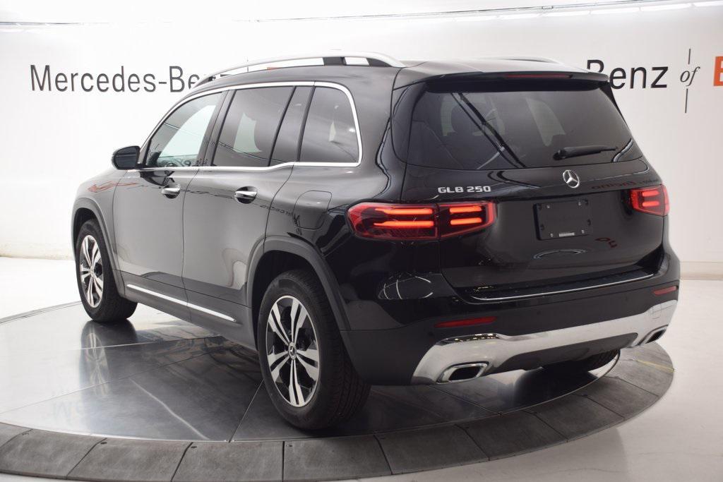 new 2026 Mercedes-Benz GLB 250 car, priced at $49,990