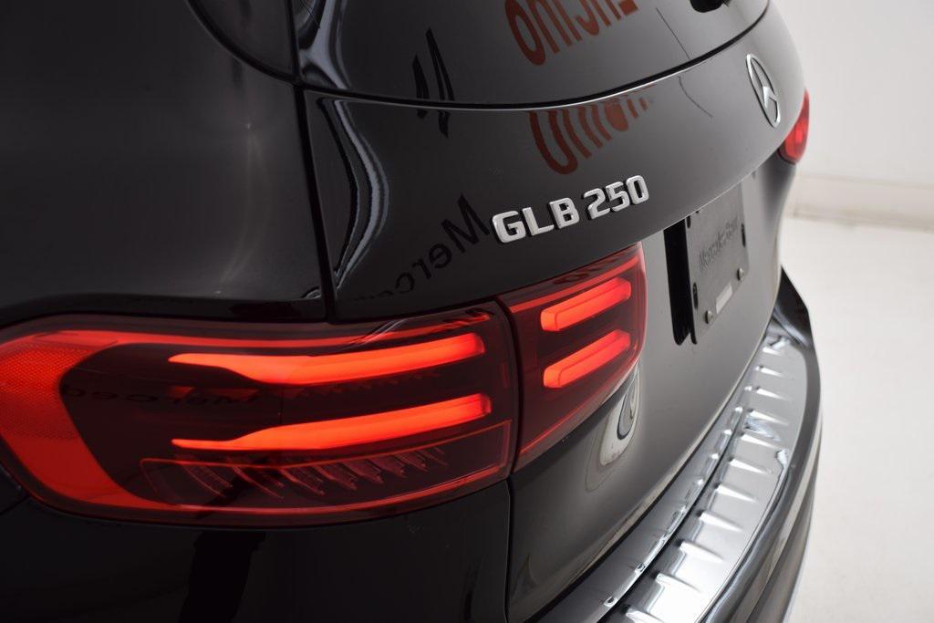 new 2026 Mercedes-Benz GLB 250 car, priced at $49,990