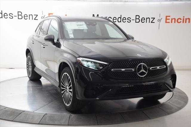 new 2025 Mercedes-Benz GLC 300 car, priced at $60,450