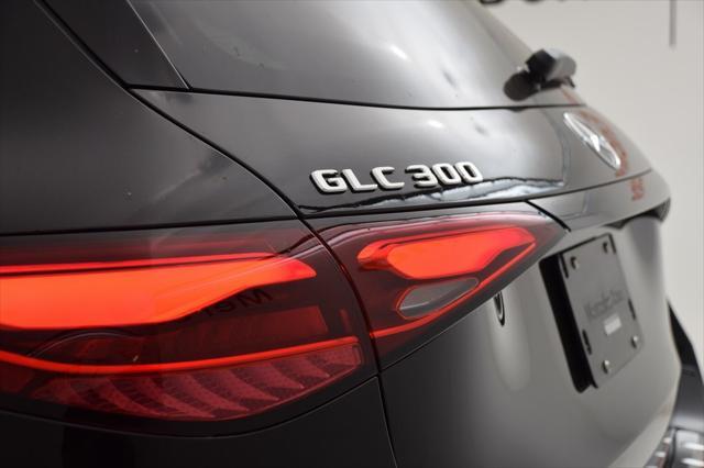 new 2025 Mercedes-Benz GLC 300 car, priced at $60,450