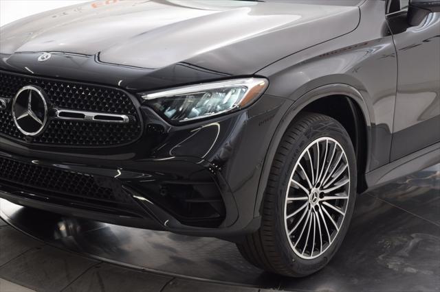 new 2025 Mercedes-Benz GLC 300 car, priced at $60,450