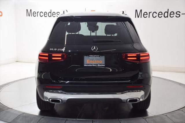 used 2024 Mercedes-Benz GLB 250 car, priced at $40,997