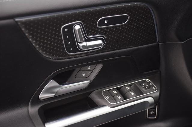 used 2024 Mercedes-Benz GLB 250 car, priced at $40,997
