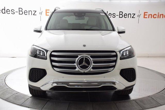 new 2024 Mercedes-Benz GLS 450 car