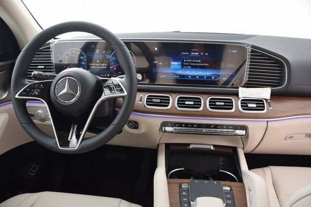 new 2024 Mercedes-Benz GLS 450 car