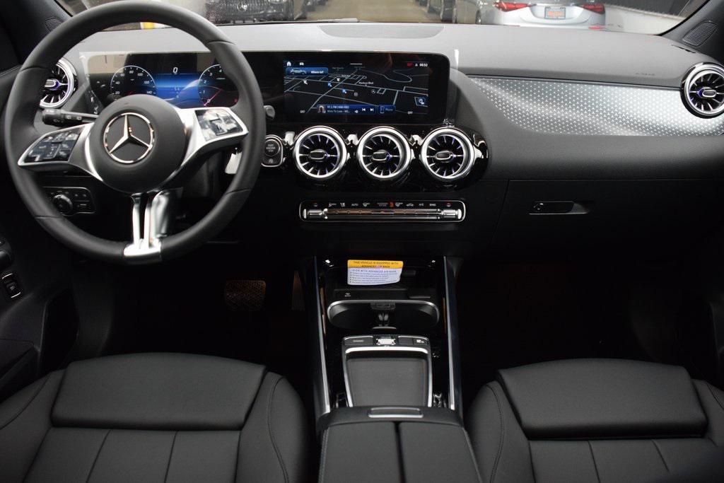 new 2025 Mercedes-Benz GLA 250 car, priced at $46,195