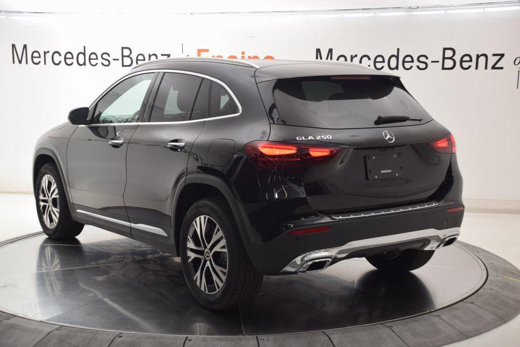 new 2025 Mercedes-Benz GLA 250 car, priced at $46,195