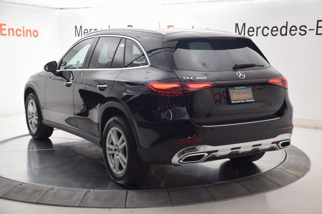 used 2025 Mercedes-Benz GLC 300 car, priced at $41,997