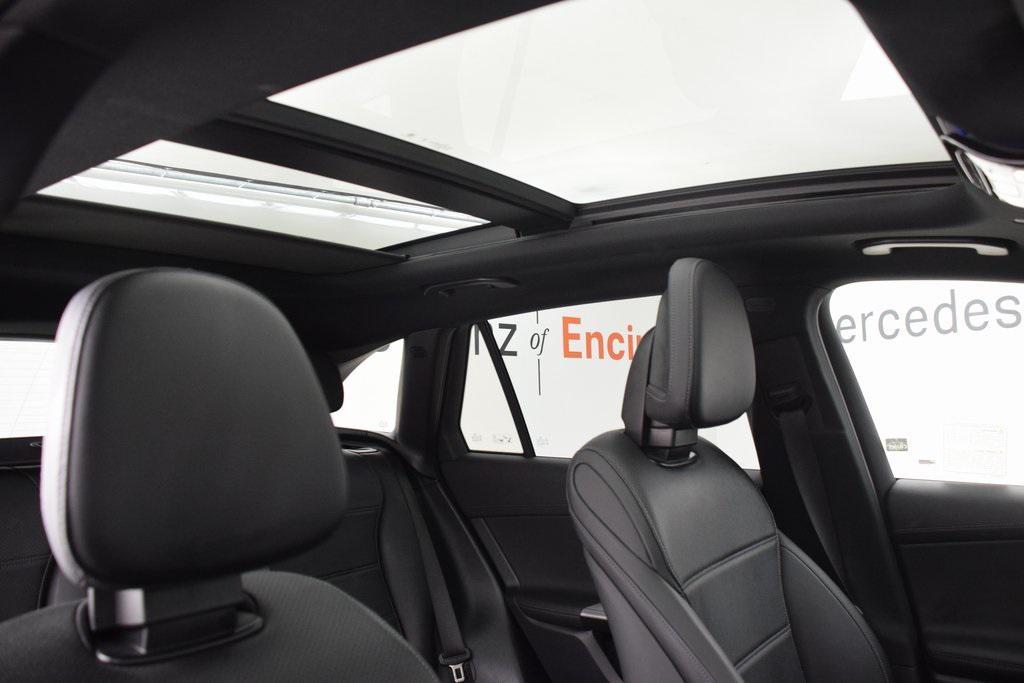 used 2025 Mercedes-Benz GLC 300 car, priced at $41,997