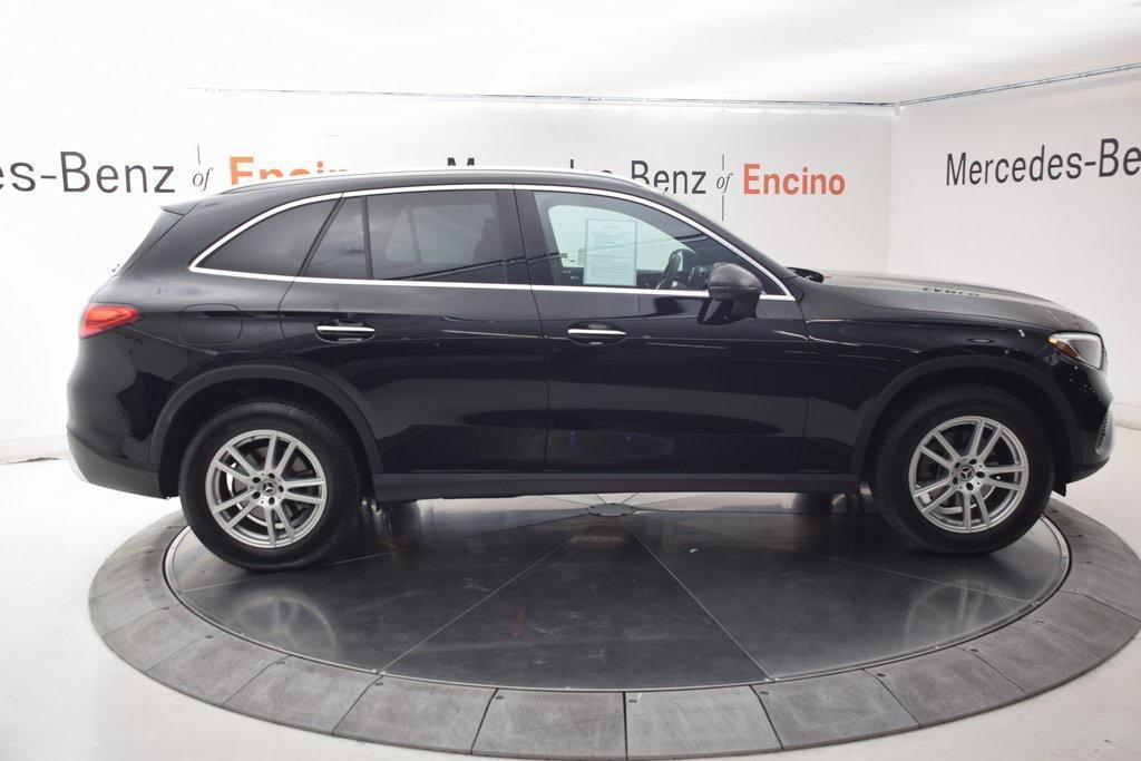 used 2025 Mercedes-Benz GLC 300 car, priced at $41,997