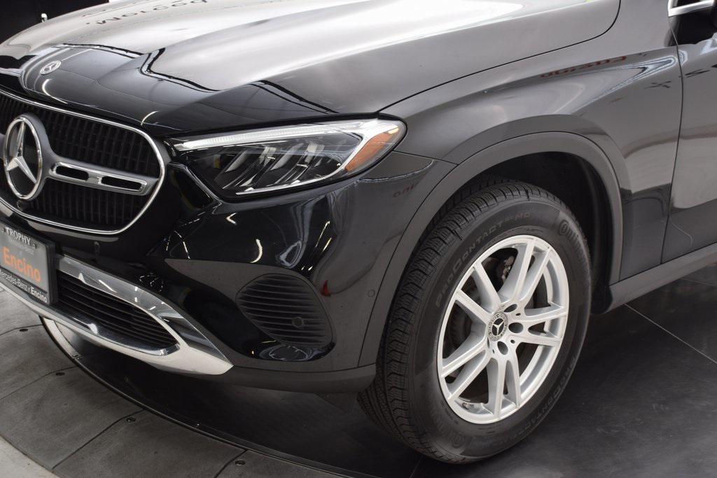 used 2025 Mercedes-Benz GLC 300 car, priced at $41,997