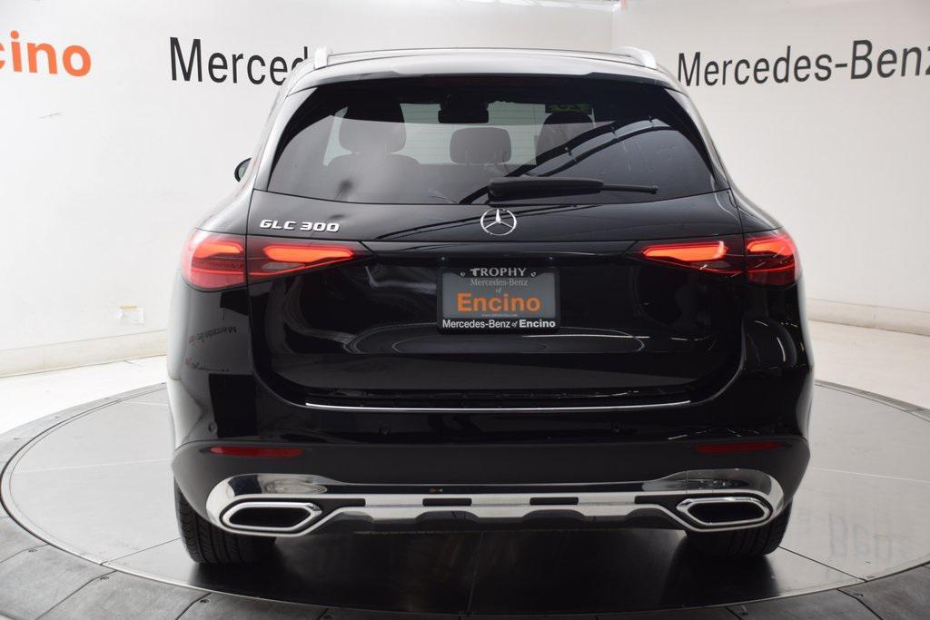 used 2025 Mercedes-Benz GLC 300 car, priced at $41,997