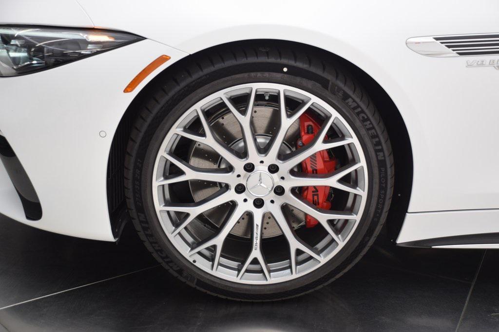 new 2026 Mercedes-Benz AMG SL 55 car, priced at $159,280