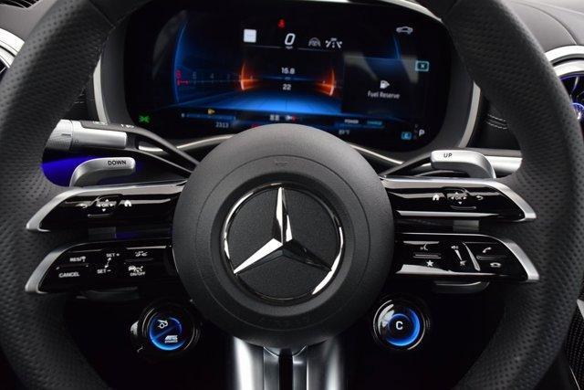 new 2024 Mercedes-Benz AMG SL 43 car, priced at $118,335