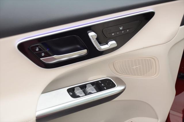 new 2025 Mercedes-Benz GLC 350e car, priced at $66,305