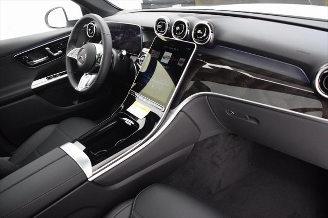 new 2025 Mercedes-Benz GLC 300 car, priced at $53,225