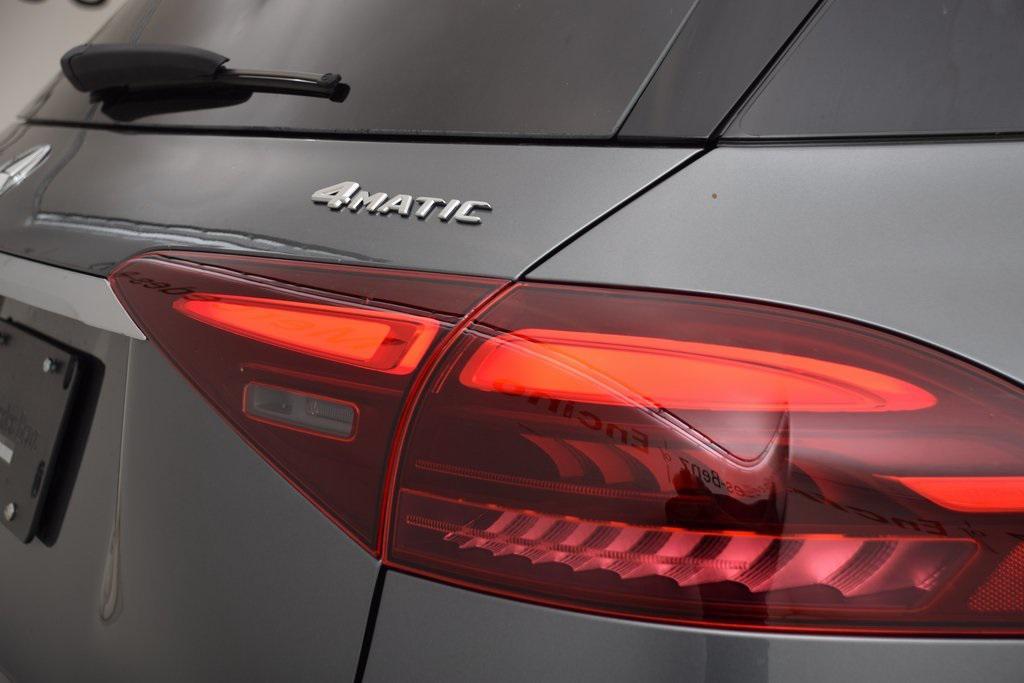 new 2025 Mercedes-Benz GLE 350 car, priced at $70,005