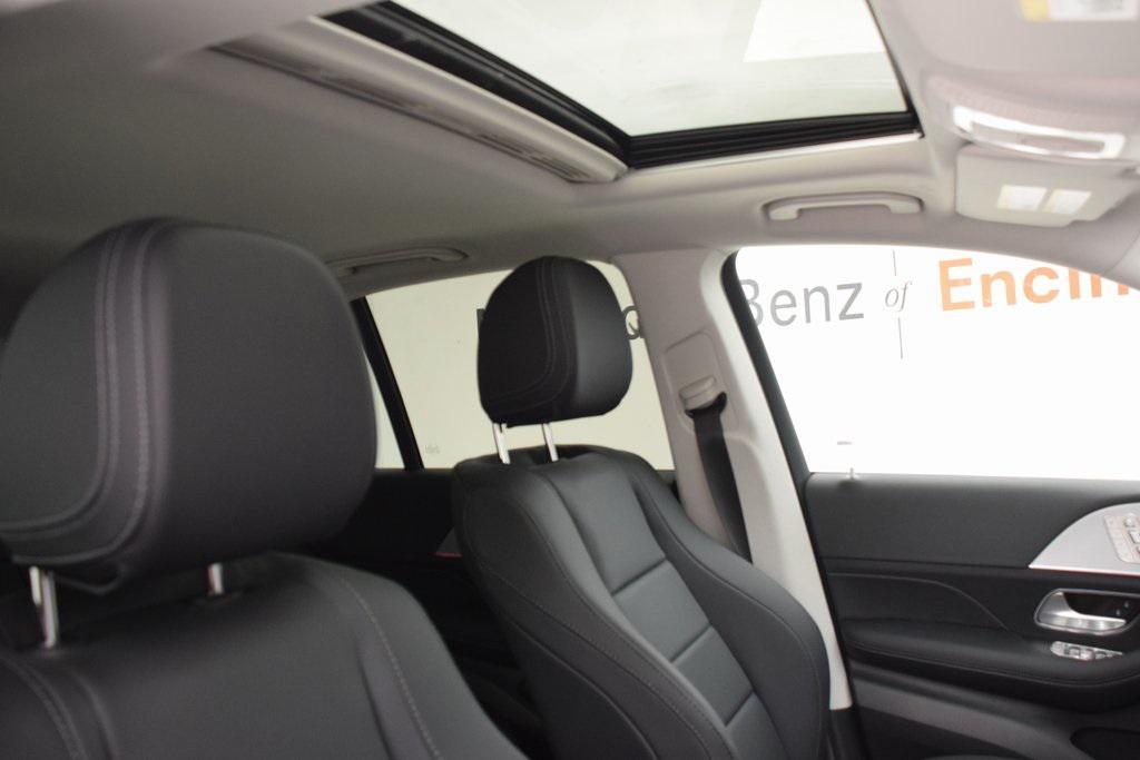 new 2025 Mercedes-Benz GLE 350 car, priced at $70,005