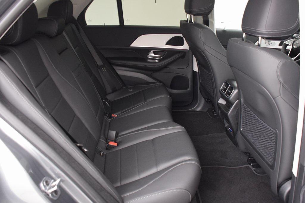 new 2025 Mercedes-Benz GLE 350 car, priced at $70,005