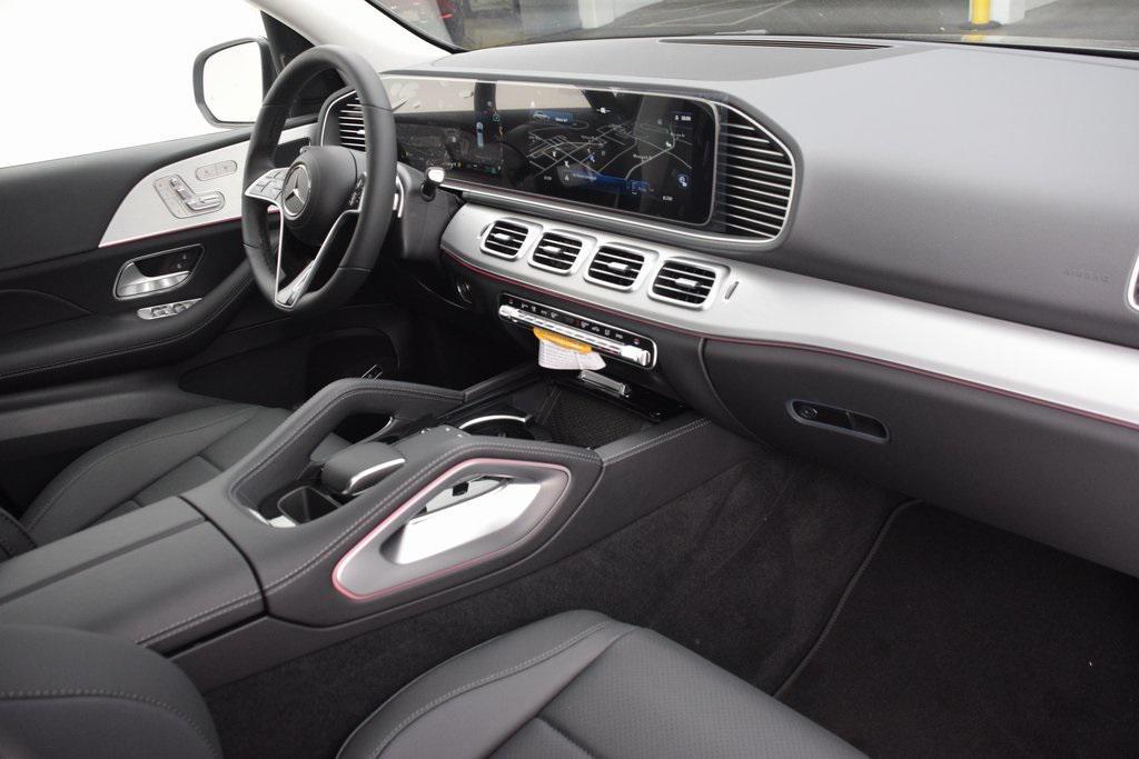 new 2025 Mercedes-Benz GLE 350 car, priced at $70,005