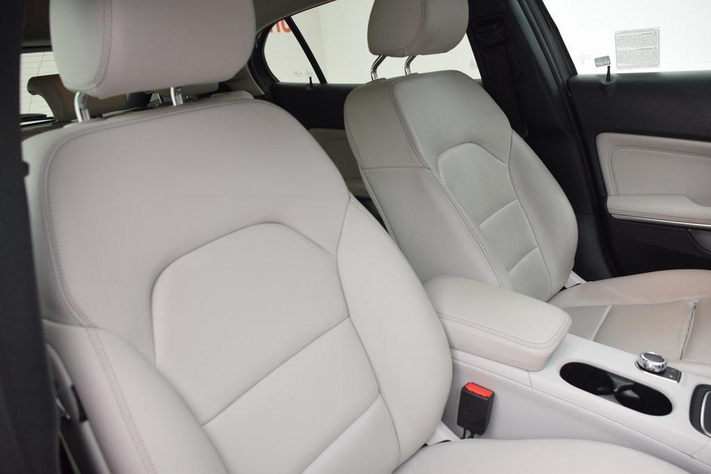 used 2019 Mercedes-Benz GLA 250 car, priced at $19,998