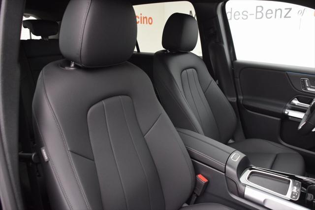 new 2025 Mercedes-Benz GLB 250 car, priced at $47,620