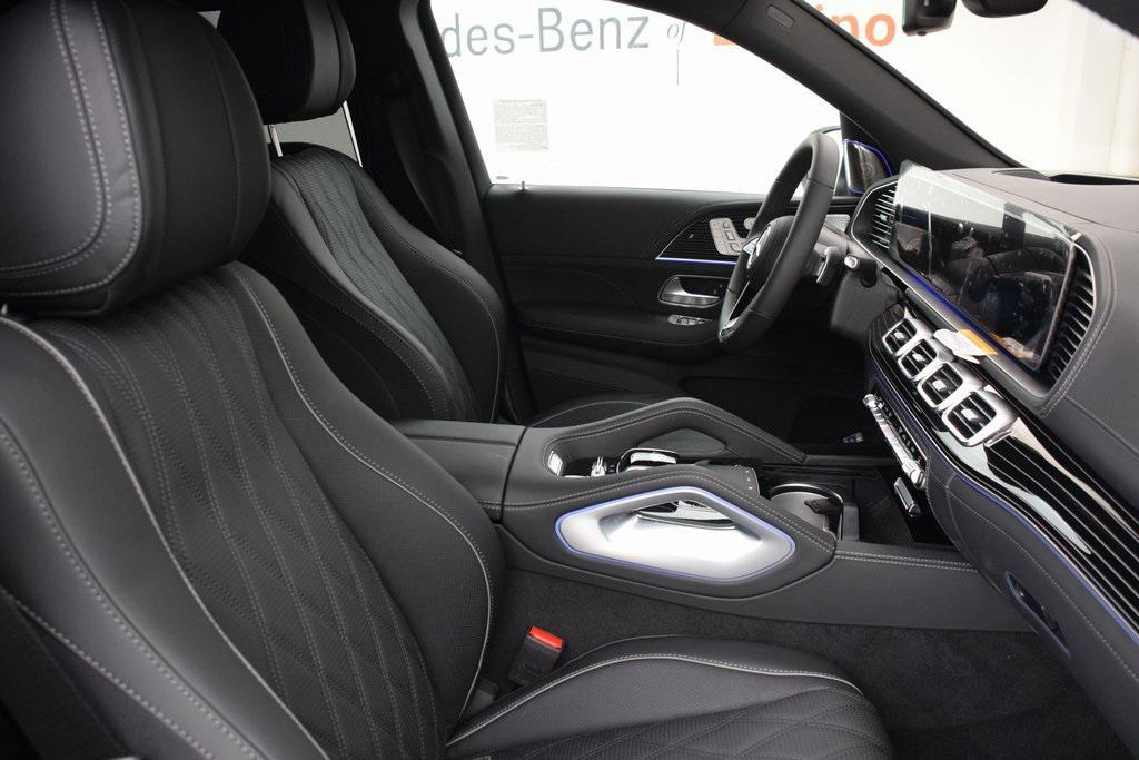 new 2024 Mercedes-Benz Maybach GLS 600 car, priced at $194,850