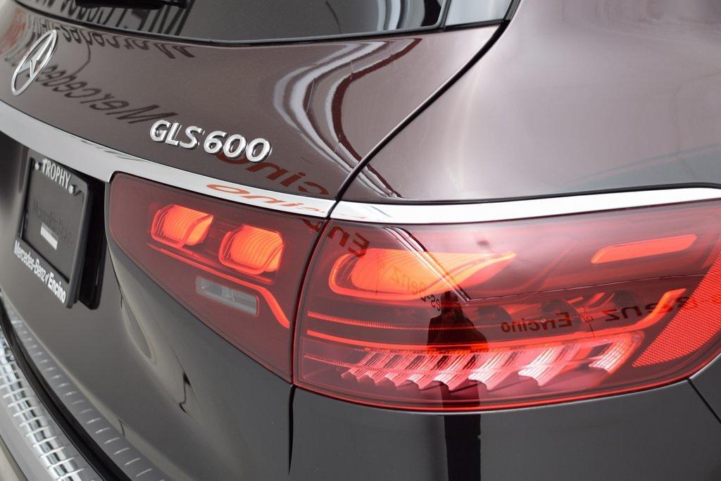 new 2024 Mercedes-Benz Maybach GLS 600 car, priced at $194,850