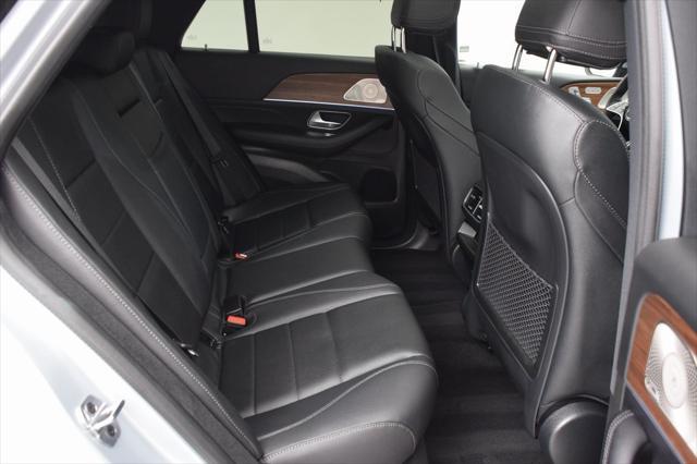 used 2025 Mercedes-Benz GLE 450 car, priced at $75,998
