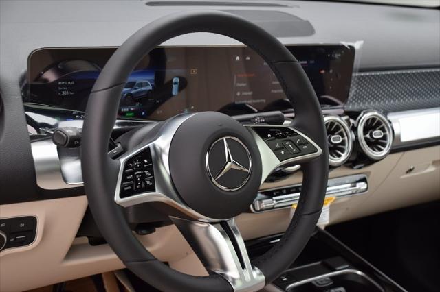 new 2024 Mercedes-Benz EQB 300 car, priced at $61,515