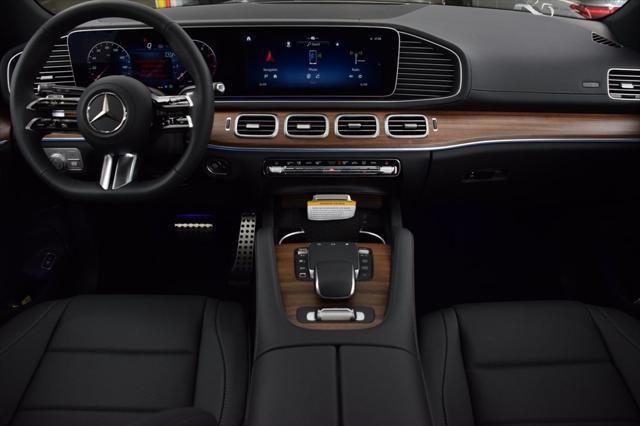new 2025 Mercedes-Benz GLS 450 car, priced at $95,915