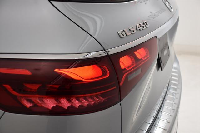 new 2025 Mercedes-Benz GLS 450 car, priced at $95,915