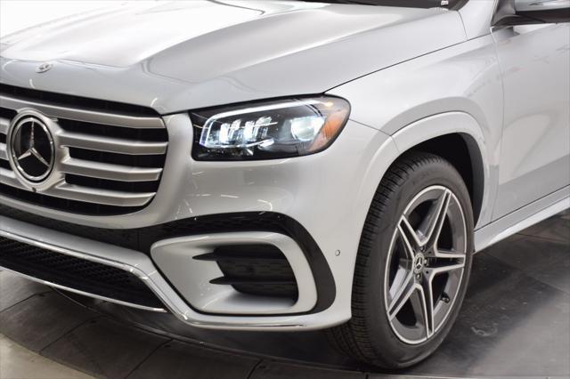 new 2025 Mercedes-Benz GLS 450 car, priced at $95,915