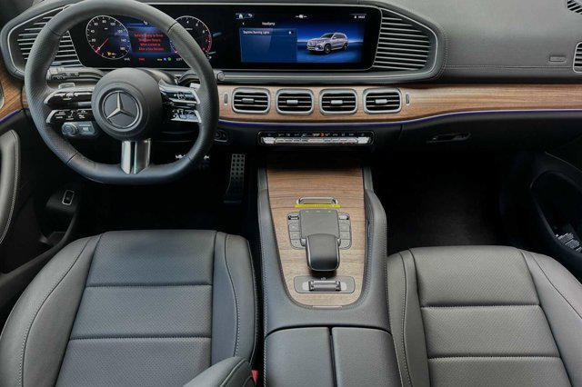 new 2025 Mercedes-Benz GLS 450 car