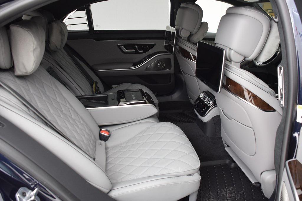 new 2025 Mercedes-Benz S-Class car, priced at $170,180