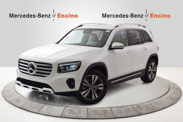 new 2025 Mercedes-Benz GLB 250 car, priced at $47,420