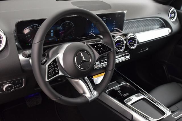 new 2024 Mercedes-Benz GLB 250 car, priced at $46,870