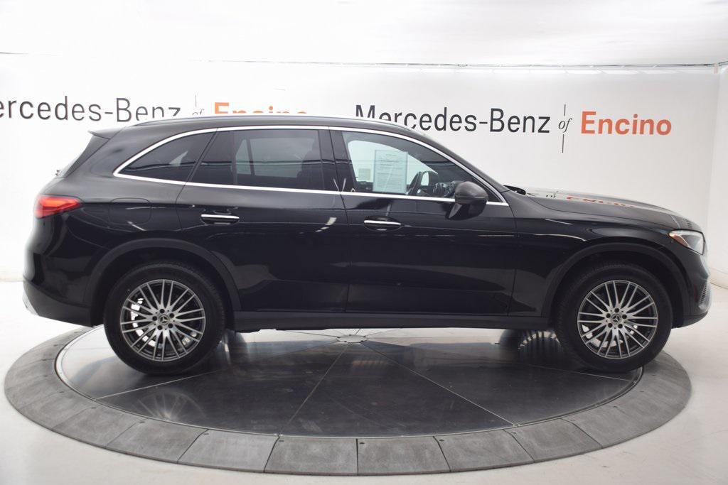 used 2025 Mercedes-Benz GLC 300 car, priced at $47,397