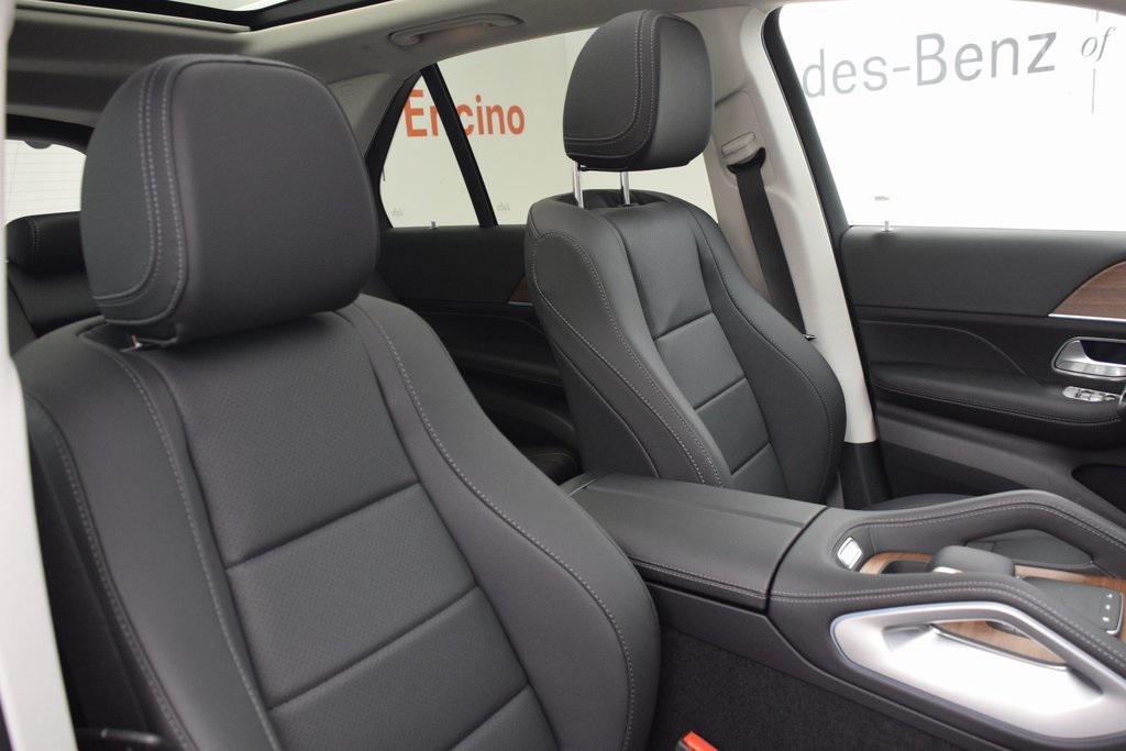 new 2025 Mercedes-Benz GLE 350 car, priced at $72,095