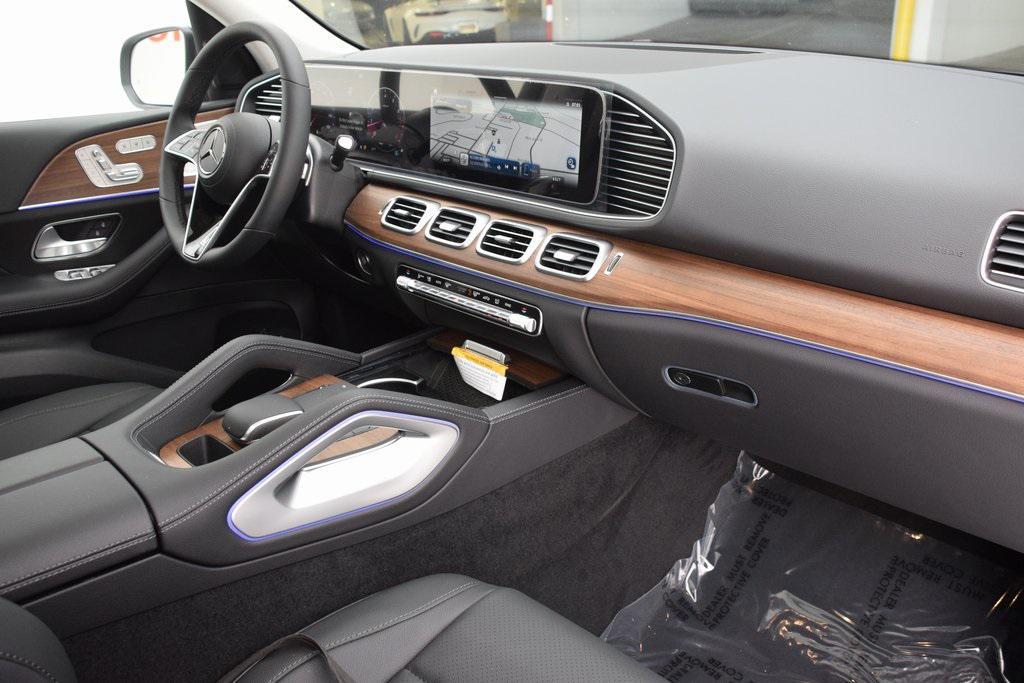 new 2025 Mercedes-Benz GLE 350 car, priced at $72,095