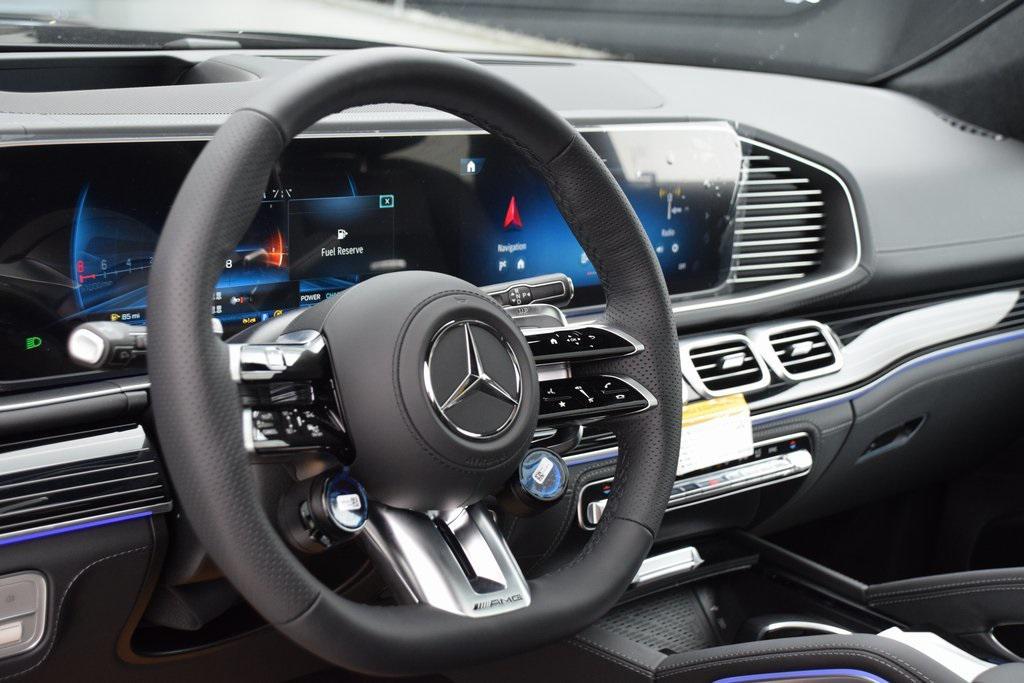 new 2025 Mercedes-Benz AMG GLS 63 car, priced at $158,065