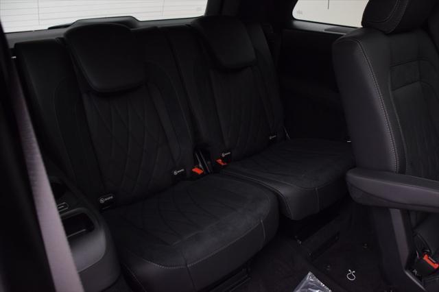 new 2025 Mercedes-Benz AMG GLS 63 car, priced at $158,065