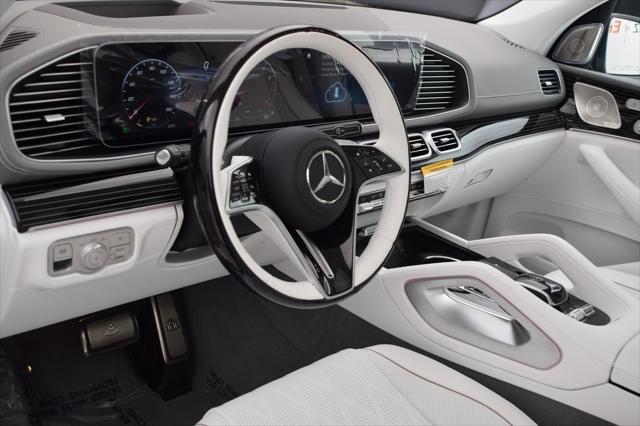 new 2025 Mercedes-Benz Maybach GLS 600 car, priced at $203,945