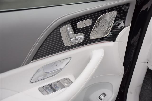 new 2025 Mercedes-Benz Maybach GLS 600 car, priced at $203,945